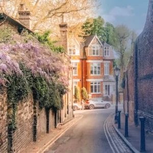 Which Is the Best Posh Area in London to Live? 7 hampstead